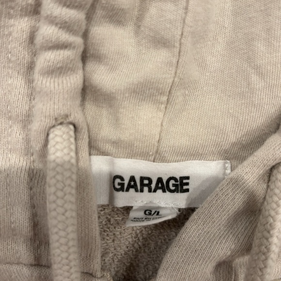 Garage cropped zip up hoodie size L - Picture 2 of 2